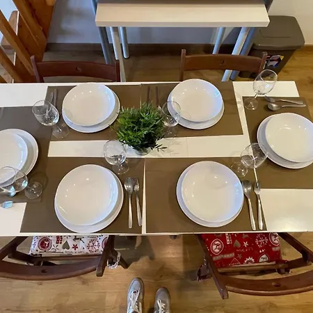 House 3 Y 2 Wc Para 8 Personas