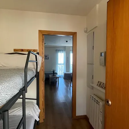 Апартаменты House 3 Y 2 Wc Para 8 Personas